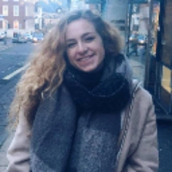Lydia R., Economics teacher