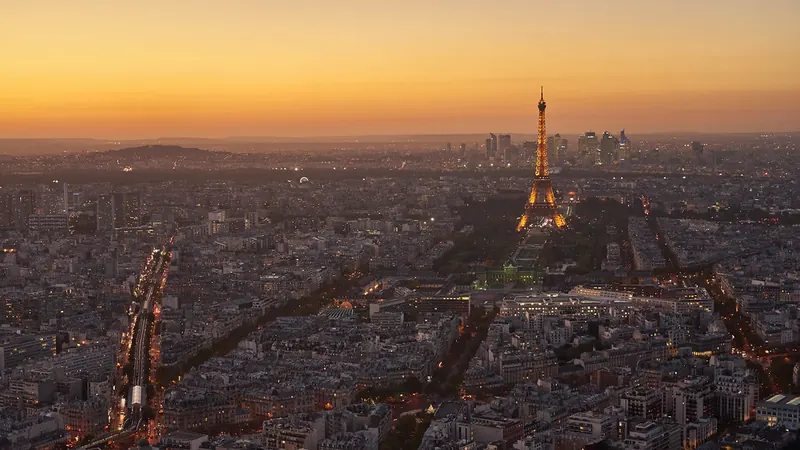 Paris skyline at sunset with the Eiffel Tower